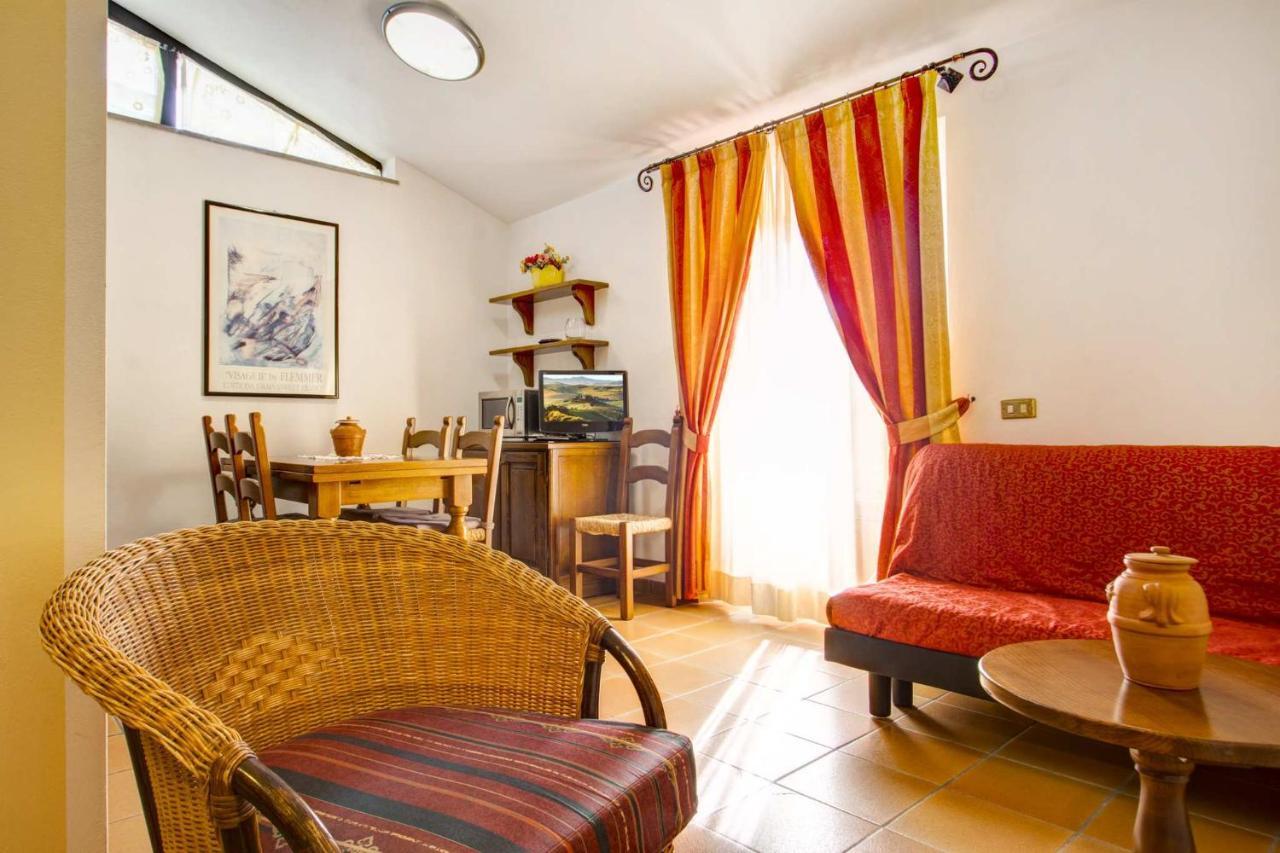 Hotel Residence Villa Rioddi Volterra Exterior photo